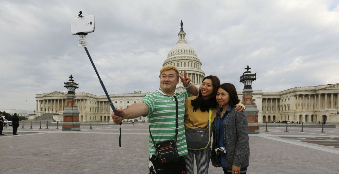 selfie-stick