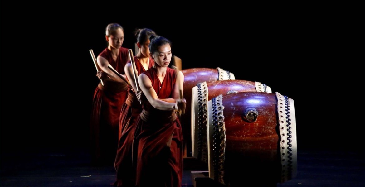 U-Theatre | Sword of Wisdom