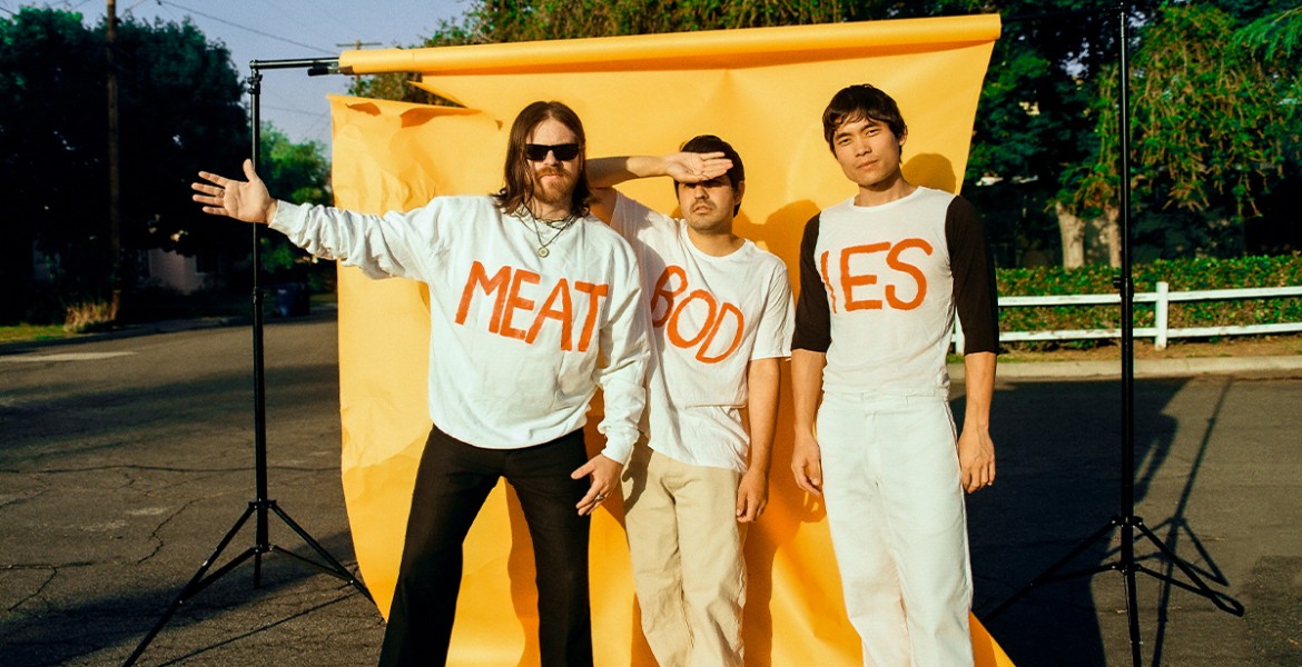 Meatbodies live in Athens