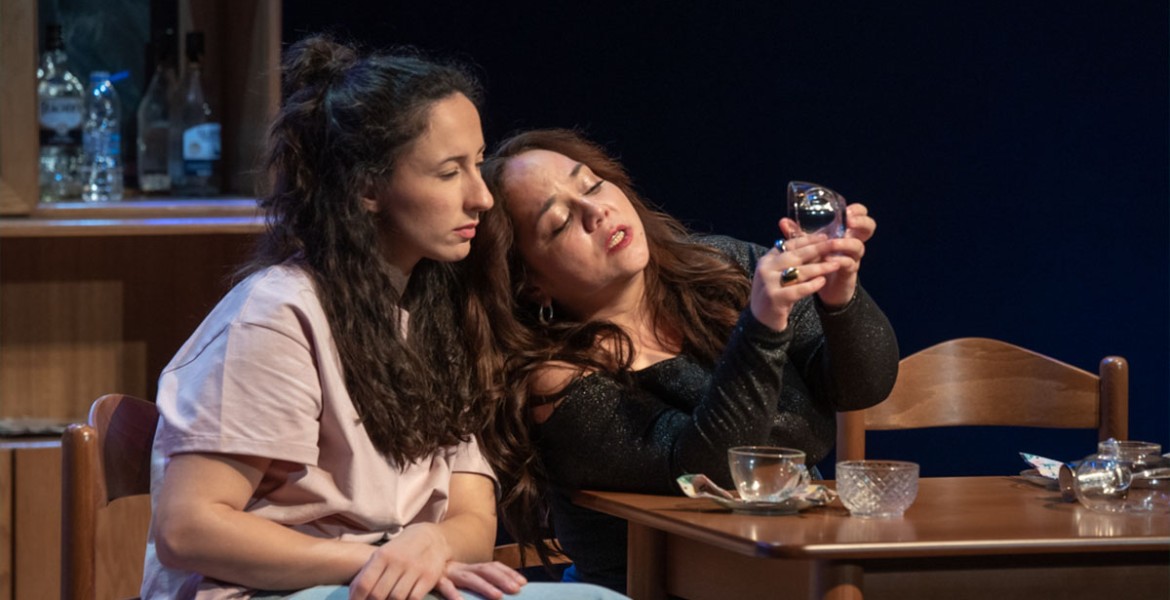 Με δύvαμη από τηv Κηφισιά