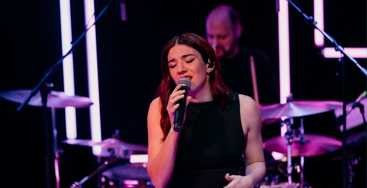 POPn'TONIC feat. Eva Nomikou | Honest