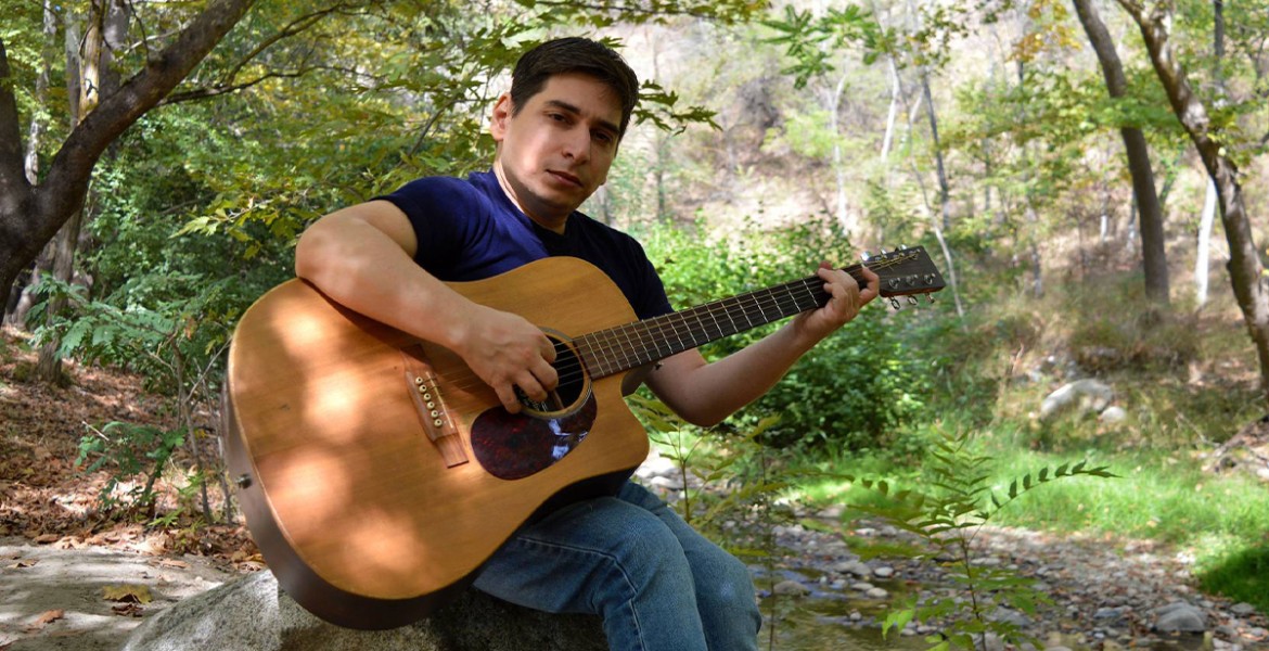 Ο Λευτέρης Πασσιάς στο Μπαράκι της Διδότου