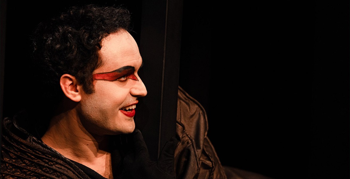 Ζαν Ζενέ | Οι Δούλες