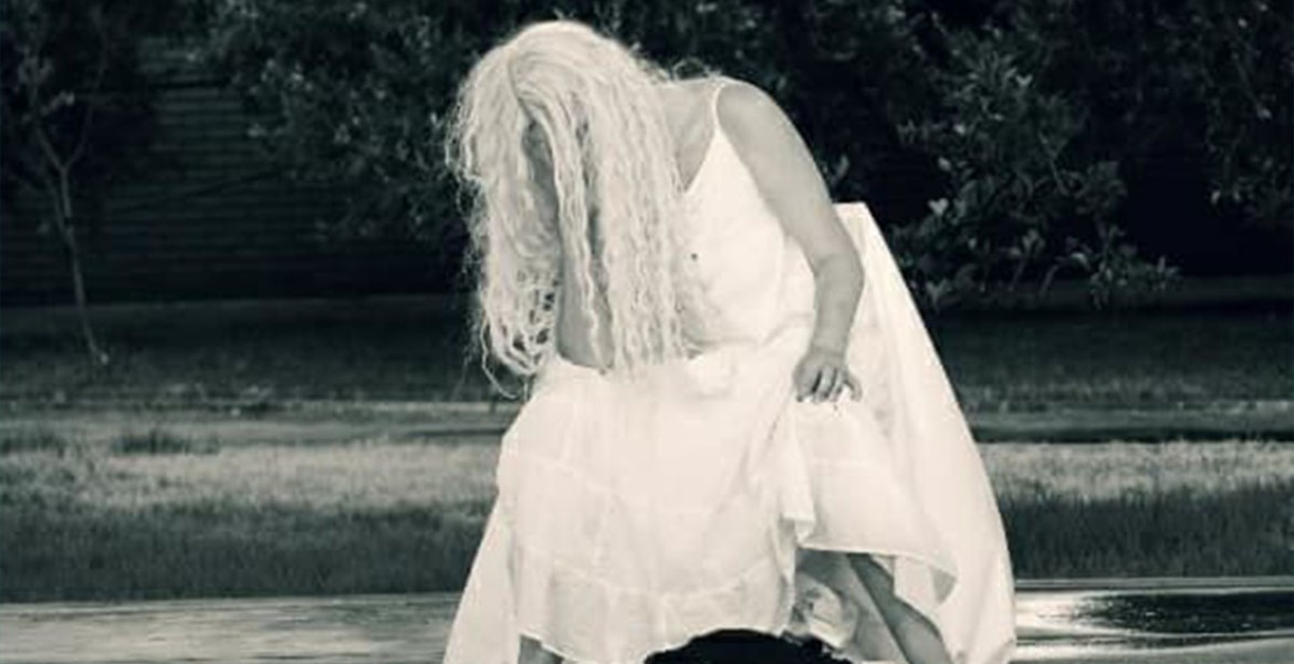 Ουρανός απ’ άλλους τόπους - ρόδα στο μαντίλι