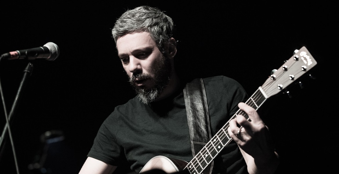 Ο Αλκίνοος Ιωαννίδης στο Ηνωμένο Βασίλειο