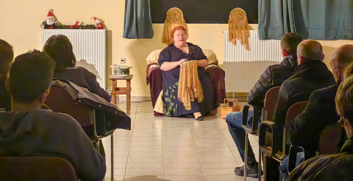 Συλλέγουμε για το Κέντρο Απεξάρτησης Τοξικομανών Κρατουμένων Ελεώνα Θήβας