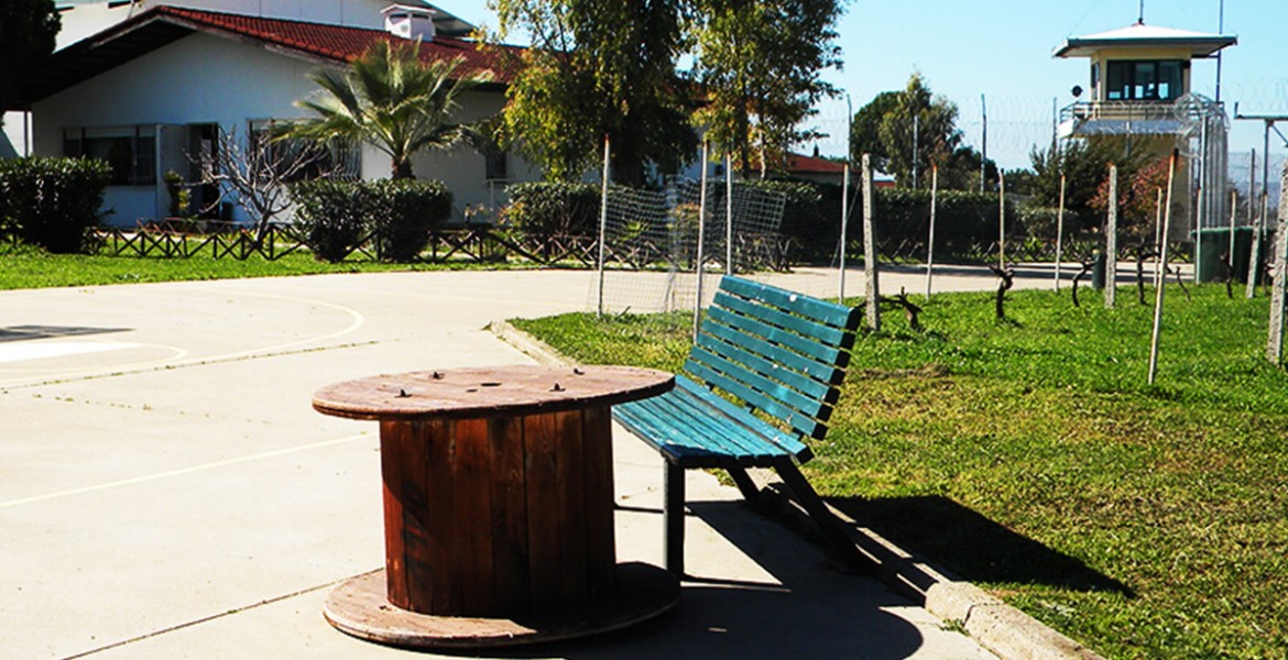 Συλλέγουμε για το Κέντρο Απεξάρτησης Τοξικομανών Κρατουμένων Ελεώνα Θήβας