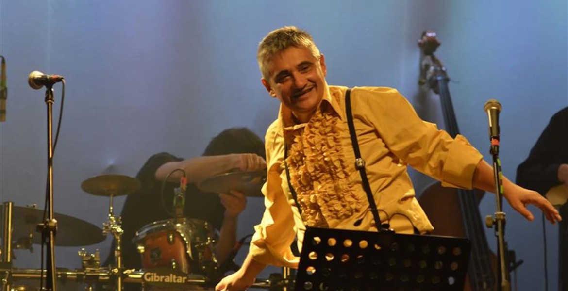 Ζώρζ Πιλαλί | Αποσυνάγωγος