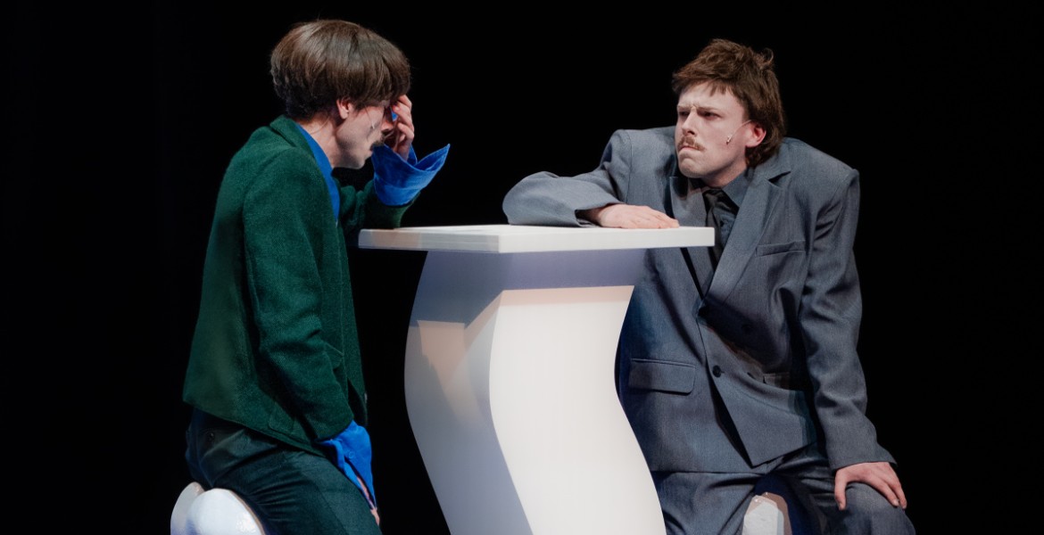 Copyriot, από την θεατρική κολεκτίβα Krapp - Κριτική