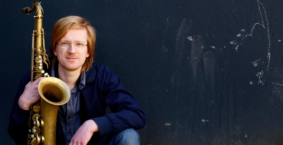 Nassia Gofa & The Jazz Tales ft. Max Hacker