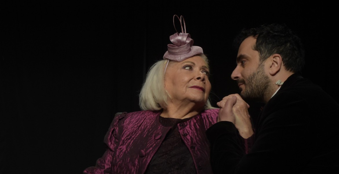 Αττίκ, μια ζωή χειροκρότημα