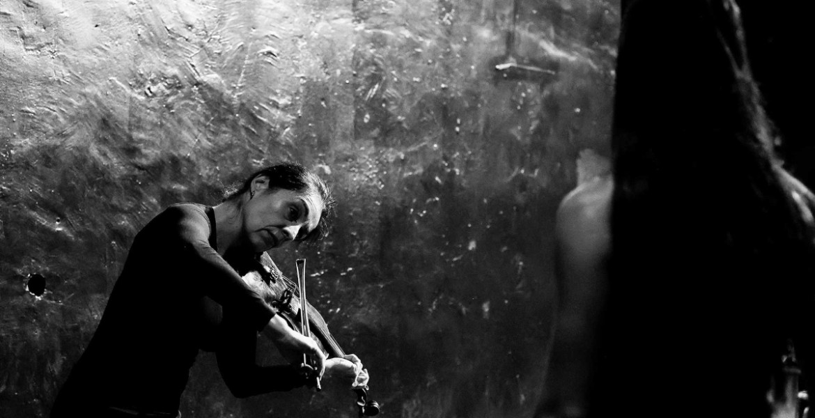 Ulrike | Γράμματα από τη νεκρή πτέρυγα